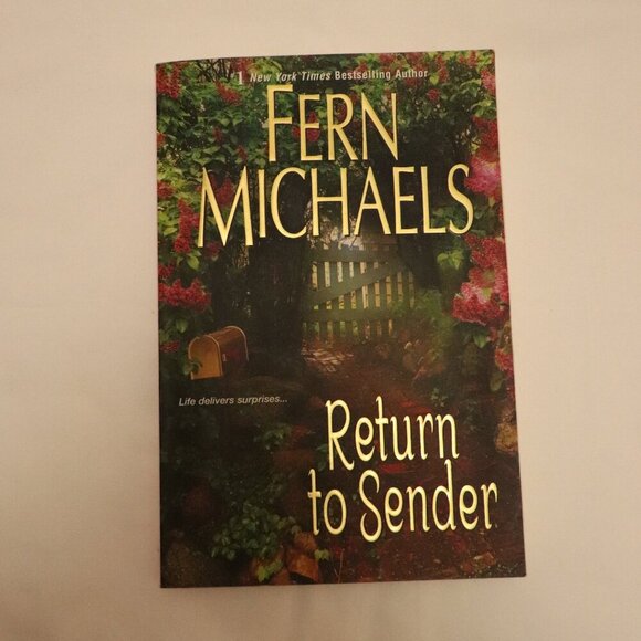 Return to Sender by Fern Michaels | Romance | Fiction | Novel | Paperback - Picture 1 of 3